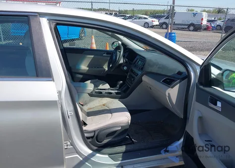 2015 Hyundai Sonata Se из США, поврежденный, VIN 5NPE24AF4FH003389